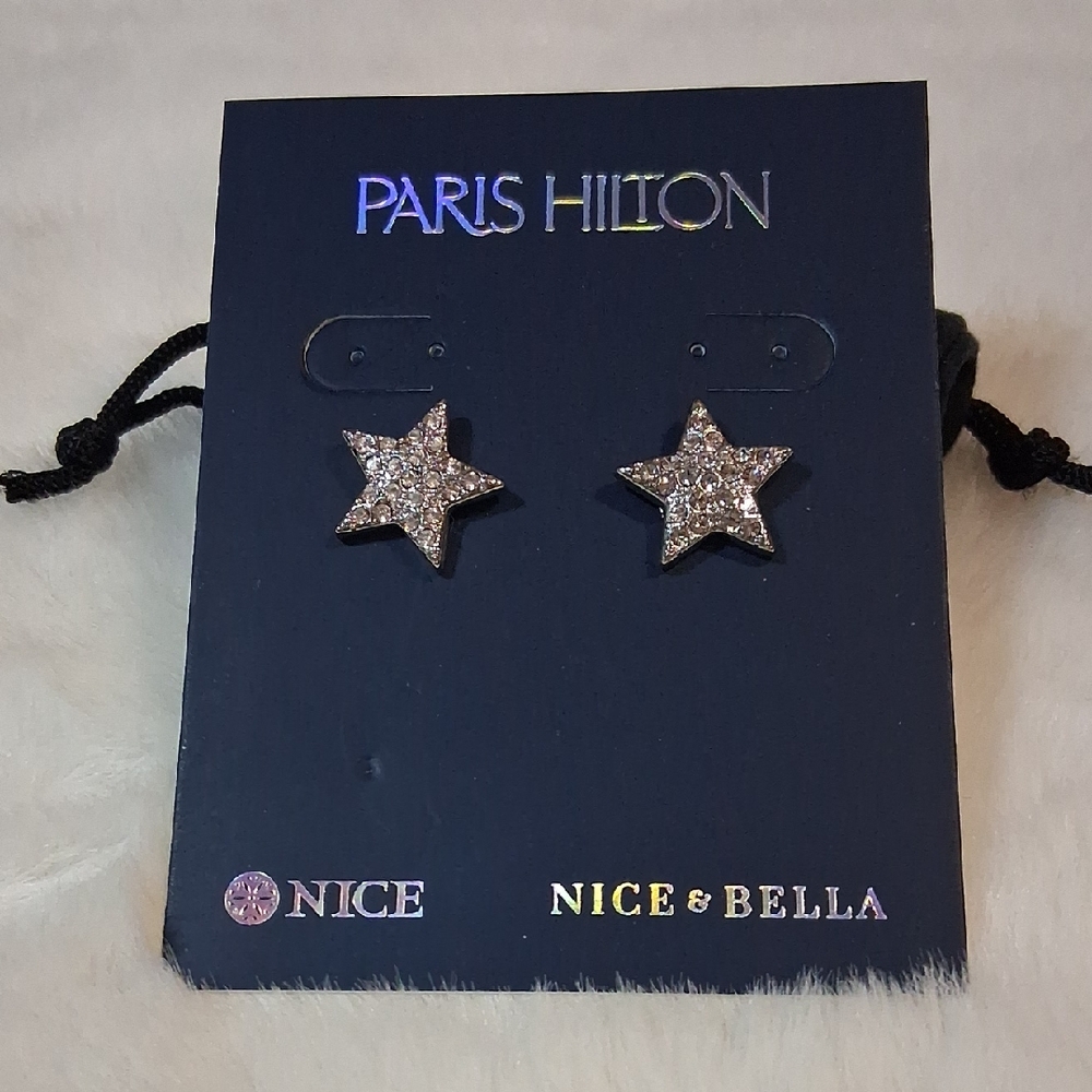 Paris Hilton Glittering Star Earrings